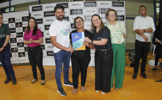 Mais de 590 famílias da região norte do Tocantins recebem título de propriedade com apoio do Governo do Tocantins e do Poder Judiciário