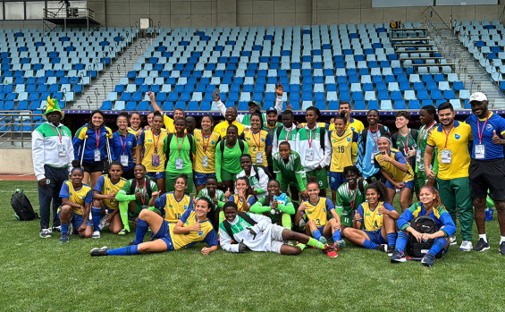 Equipe feminina de futebol do Tocantins goleia a Nigéria e segue para a semifinal no Campeonato Mundial Escolar