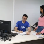 Instituições ofertam mais de 50 vagas de estágio com bolsas de até R$ 1,5 mil; saiba como se inscrever