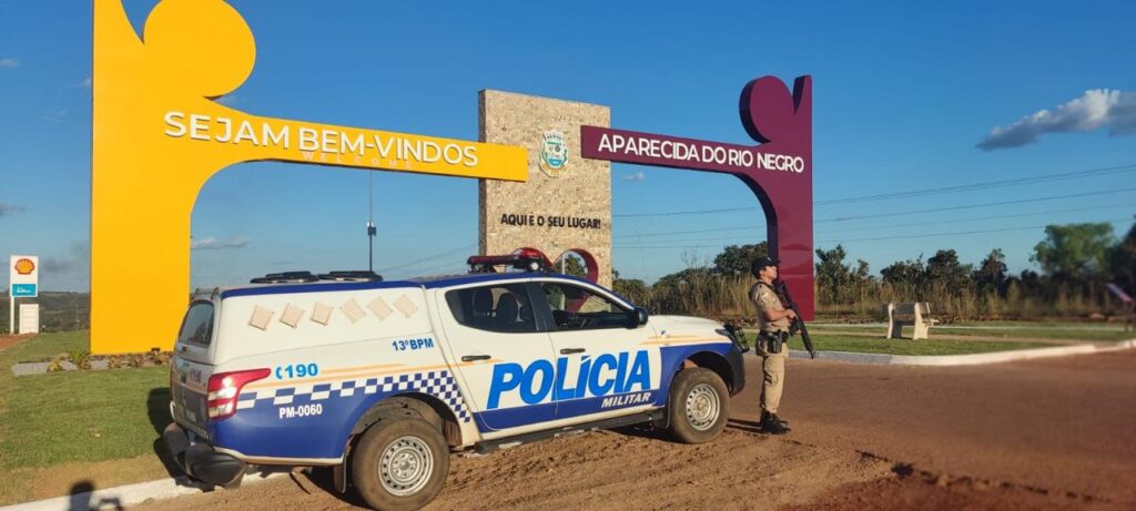 Homem é preso pela Polícia Militar após descumprimento de medida protetiva de urgência em Aparecida do Rio Negro