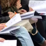 Concursos públicos com salários de até R$ 6,5 mil abrem inscrições nesta segunda-feira (8); confira