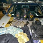 Polícia Militar prende quatro homens por extorsão e ameaça com arma de fogo em Palmas