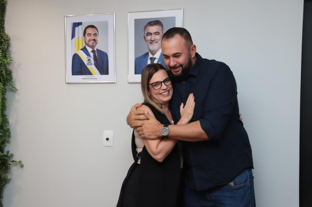 Deputada Estadual Cláudia Lélis declara apoio à pré-candidatura de Léo Matos em Lagoa da Confusão