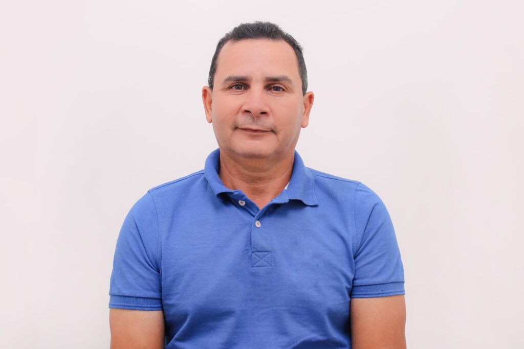 Deputado Estadual Olyntho Neto declara apoio ao vereador e pré-candidato a reeleição Luiz Edvaldo "Di" (Progressistas) em Lagoa da Confusão Deputado Estadual Olyntho Neto declara apoio ao vereador e pré-candidato a reeleição Luiz Edvaldo "Di" (Progressistas) em Lagoa da Confusão