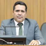 Deputado Marcus Marcelo propõe atendimento prioritário para cuidadores de pessoas com autismo no Tocantins