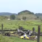 Avião de pequeno porte cai em fazenda no interior de São Paulo; piloto sobrevive