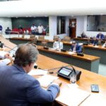 Deputados do Tocantins aprovam projetos que beneficiam contribuintes e cultura local