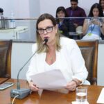 Claudia Lelis propõe aluguel social para mulheres vítimas de violência doméstica no Tocantins