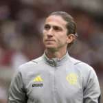Filipe Luís assume como técnico interino do Flamengo após demissão de Tite