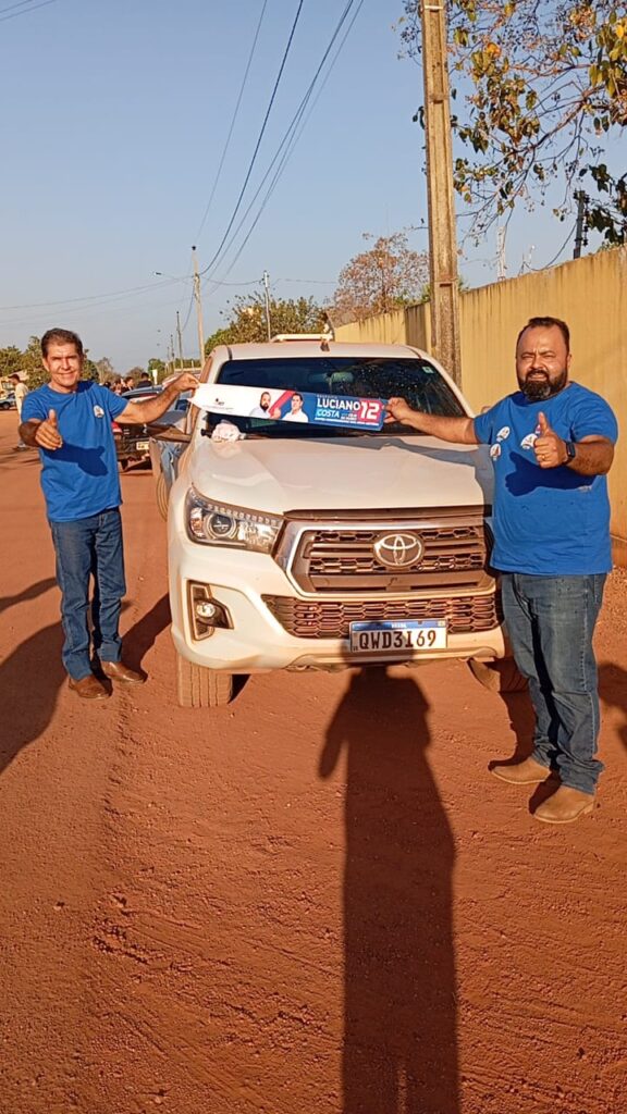 Luciano Costa e Célio da Murici realizam grande adesivaço no Assentamento São Judas em Santa Rita do Tocantins