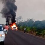 Carro pega fogo na TO-374 em Lagoa da Confusão