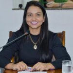 Deputada Vanda Monteiro propõe programa de imunização domiciliar para idosos com mobilidade reduzida