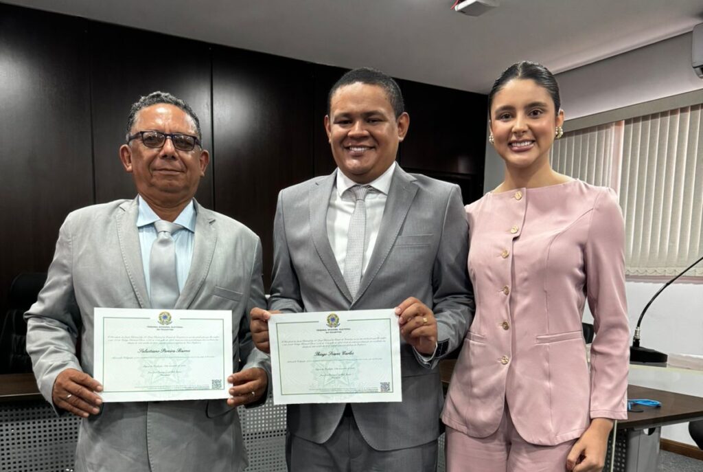 Thiago Lagoense e Salu são diplomados para segundo mandato à frente do executivo em Lagoa da Confusão