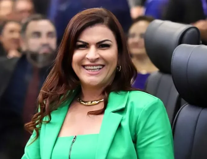 Karina Café: A trajetória política que iniciou em Lagoa da Confusão e conquistou a capital Palmas