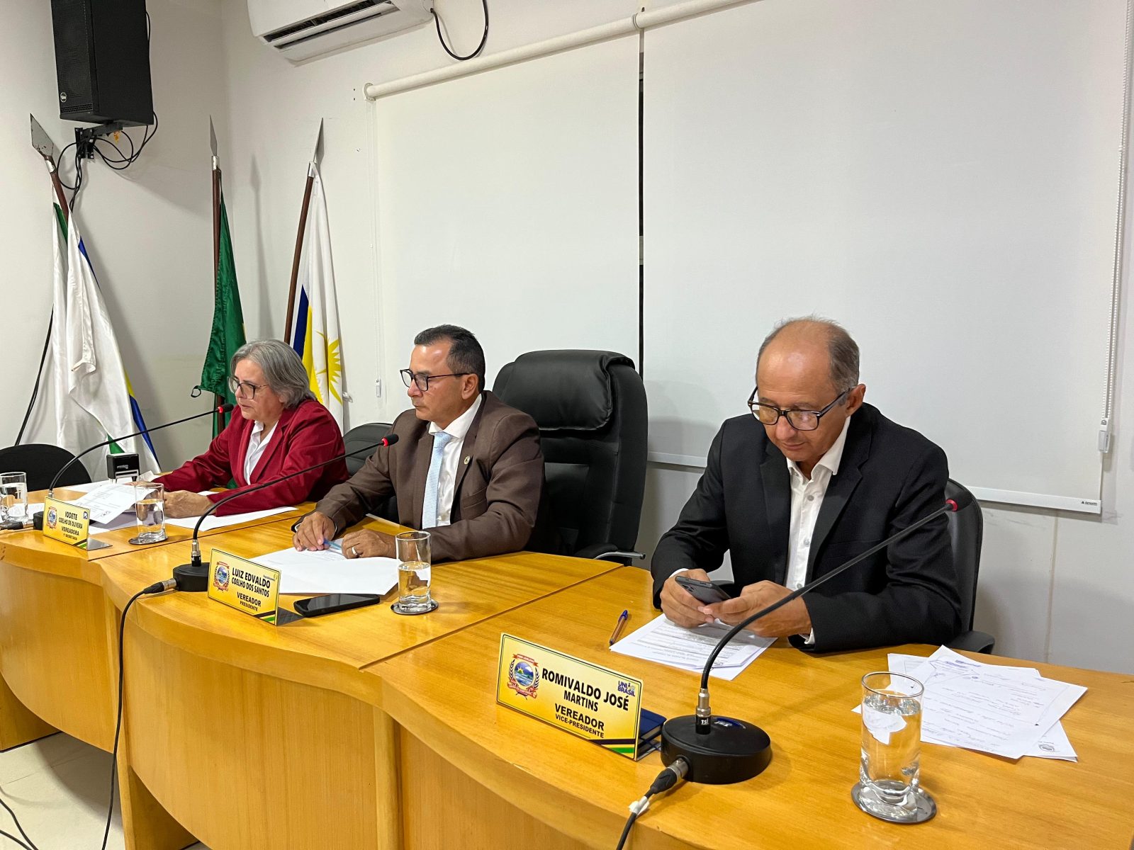 Câmara de Lagoa da Confusão realiza 17ª Sessão Ordinária com foco em inclusão social e melhorias na infraestrutura urbana