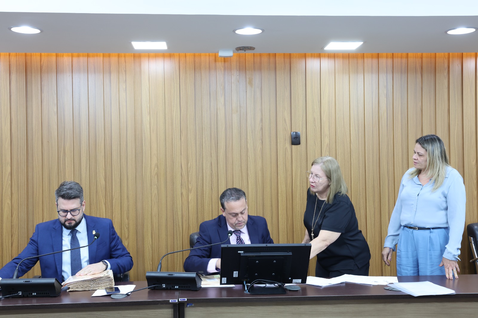 Votação recorde e pautas polêmicas: Comissão de Saúde da Aleto avança sob liderança de Dr. Danilo Alencar