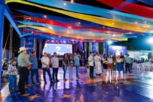 Com shows, quadrilhas e emoção, 1ª noite do 4º Arraiá no Paraíso celebra cultura junina e reúne famílias em clima de festa