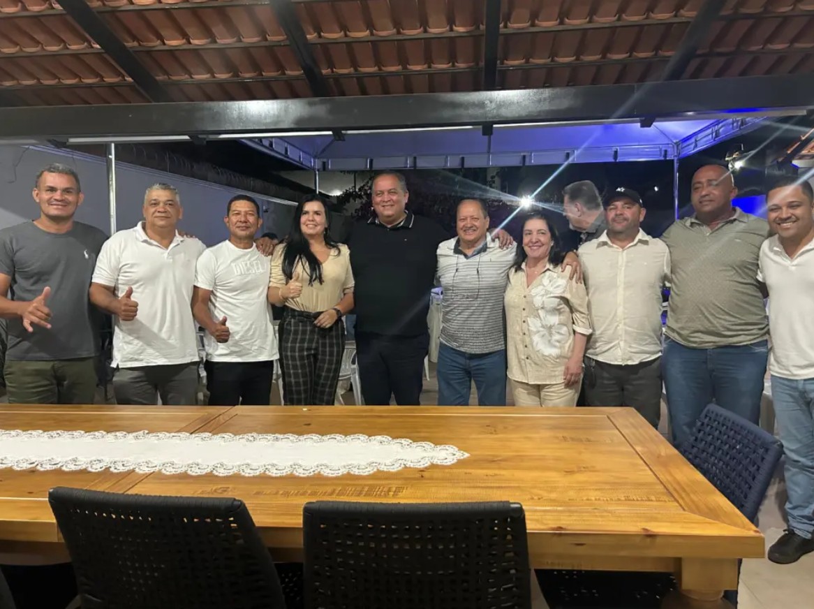 Eduardo Gomes anuncia R$ 1 milhão para cirurgias e entrega de caminhonete à assistência social de Taguatinga