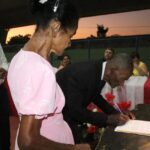 Após 60 anos de união, casal de idosos oficializa casamento durante cerimônia comunitária em Silvanópolis