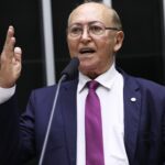 Câmara dos Deputados declara perda de mandato de Lázaro Botelho e mais seis parlamentares após decisão do STF