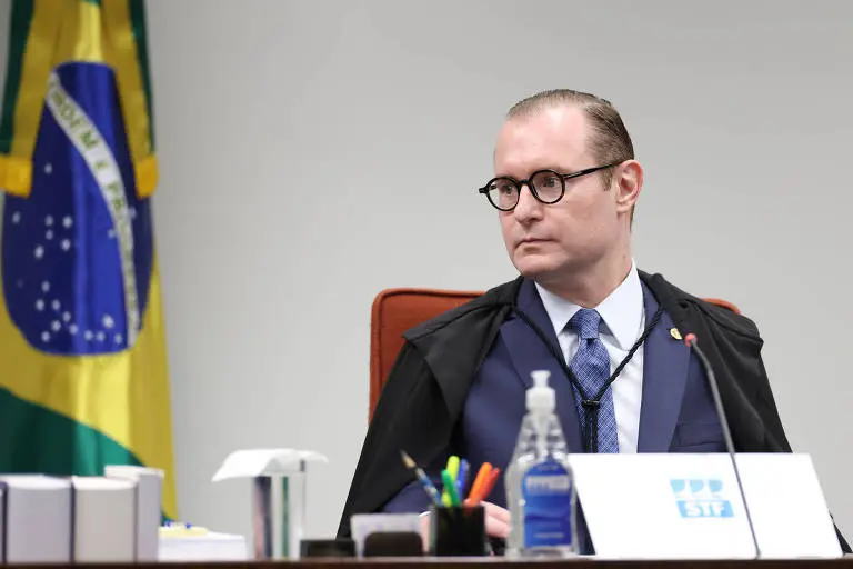 Reviravolta jurídica: Ministro Zanin concede prisão domiciliar ao prefeito Eduardo Siqueira Campos