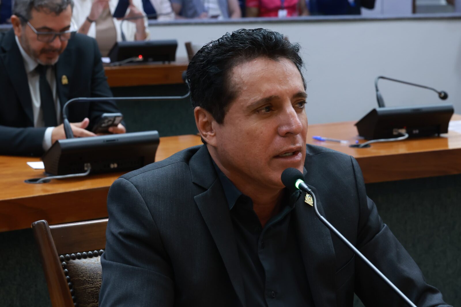 Deputado Nilton Franco apresenta requerimentos com foco na saúde pública de Paraíso e região do Vale do Araguaia