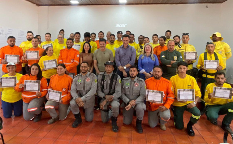 Brigadistas recebem certificação em curso de combate a incêndios florestais no Parque Estadual do Cantão