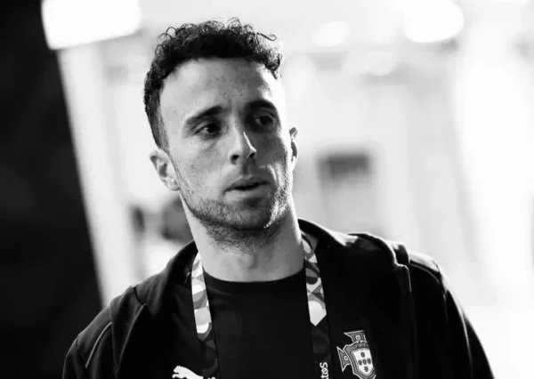 Luto no futebol: Diogo Jota e seu irmão morrem em trágico acidente de carro na Espanha
