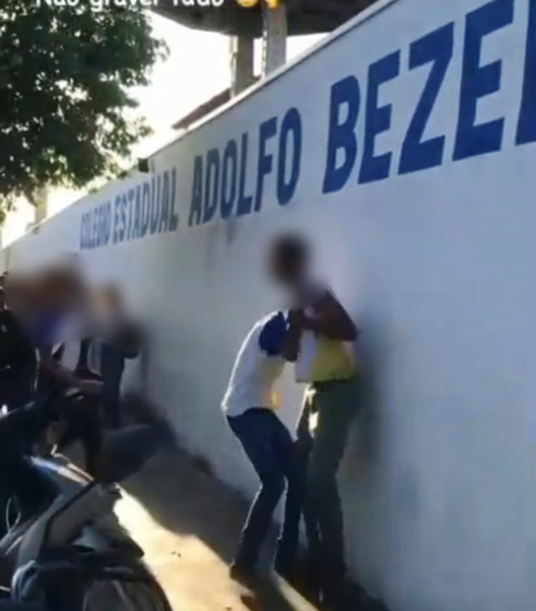 Adolescente é esfaqueado durante briga em frente a escola em Araguaína