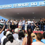 Governador Wanderlei Barbosa prestigia Missa Campal do Senhor do Bonfim em Natividade