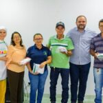 Prefeitura de Paraíso entrega kits a feirantes e promove ações de organização e higiene na feira coberta