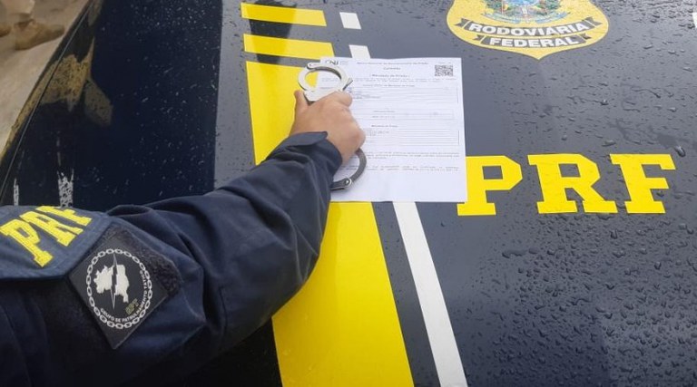 Foragido por tráfico de drogas é preso pela PRF em Gurupi