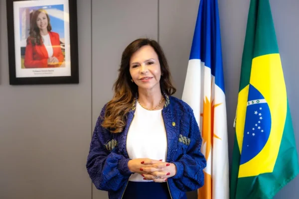 Vazamento de áudios de Dorinha expõe crise e pressiona prefeito Eduardo Siqueira Campos