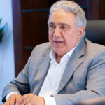 Laurez Moreira assina ordem de serviço para novas etapas do Hospital Geral de Gurupi