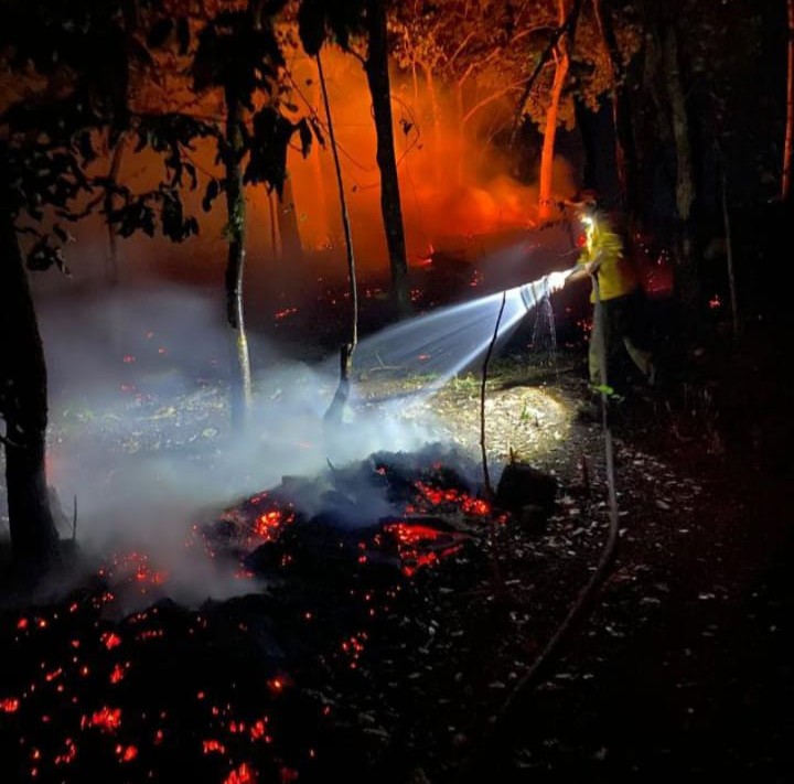 Prefeitura de Paraíso alerta para riscos de queimadas durante a estiagem