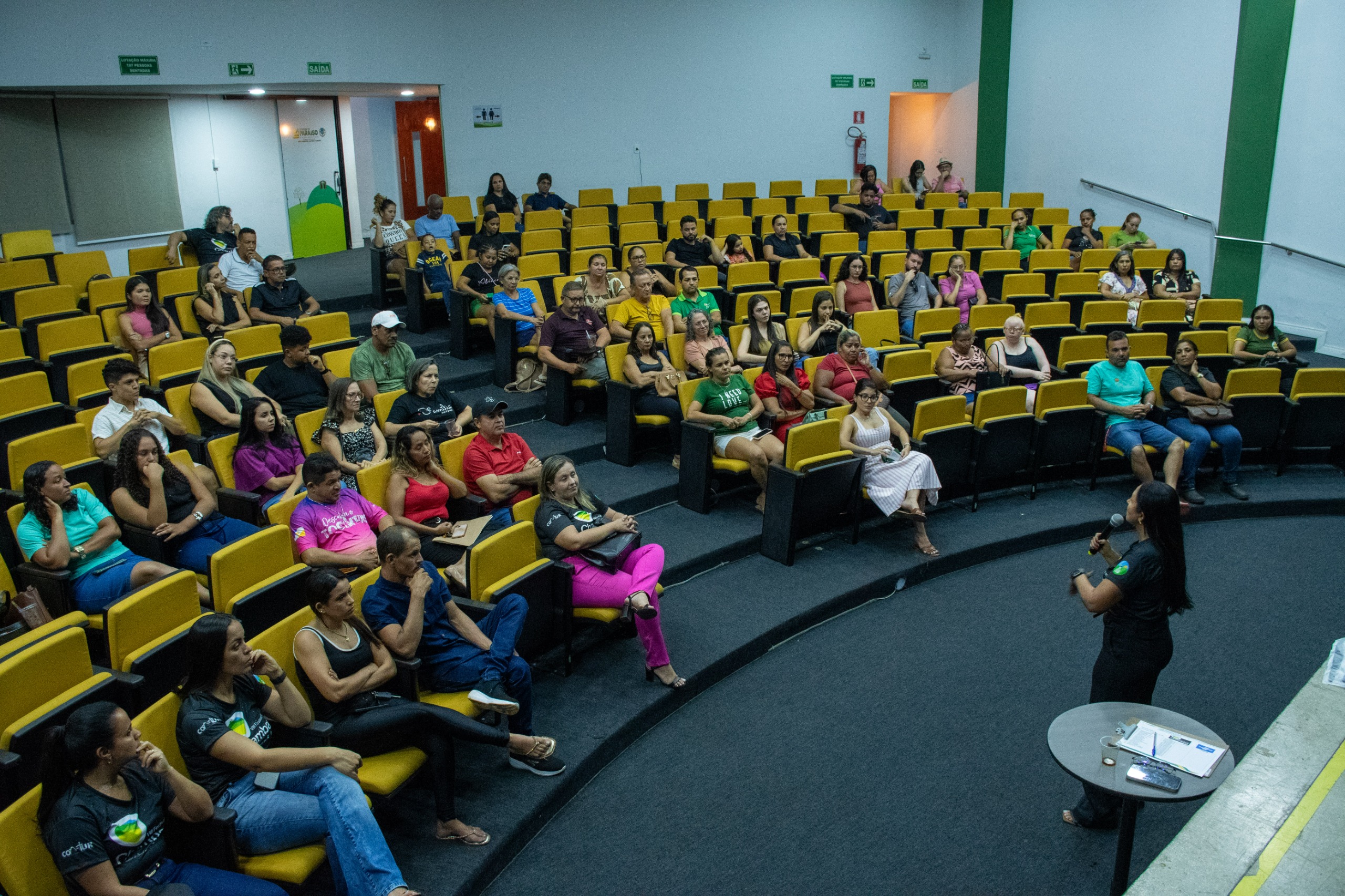 Expositores selecionados participam de reunião preparatória para o VIII Festival do Chambari em Paraíso do Tocantins