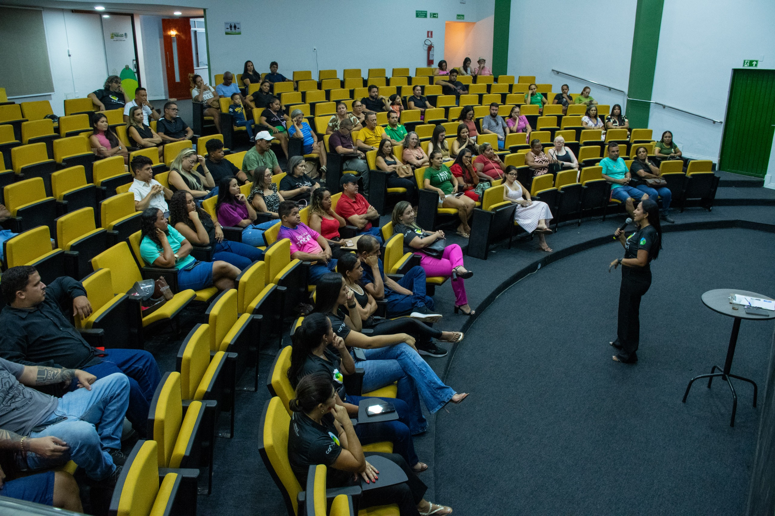 Expositores selecionados participam de reunião preparatória para o VIII Festival do Chambari em Paraíso do Tocantins