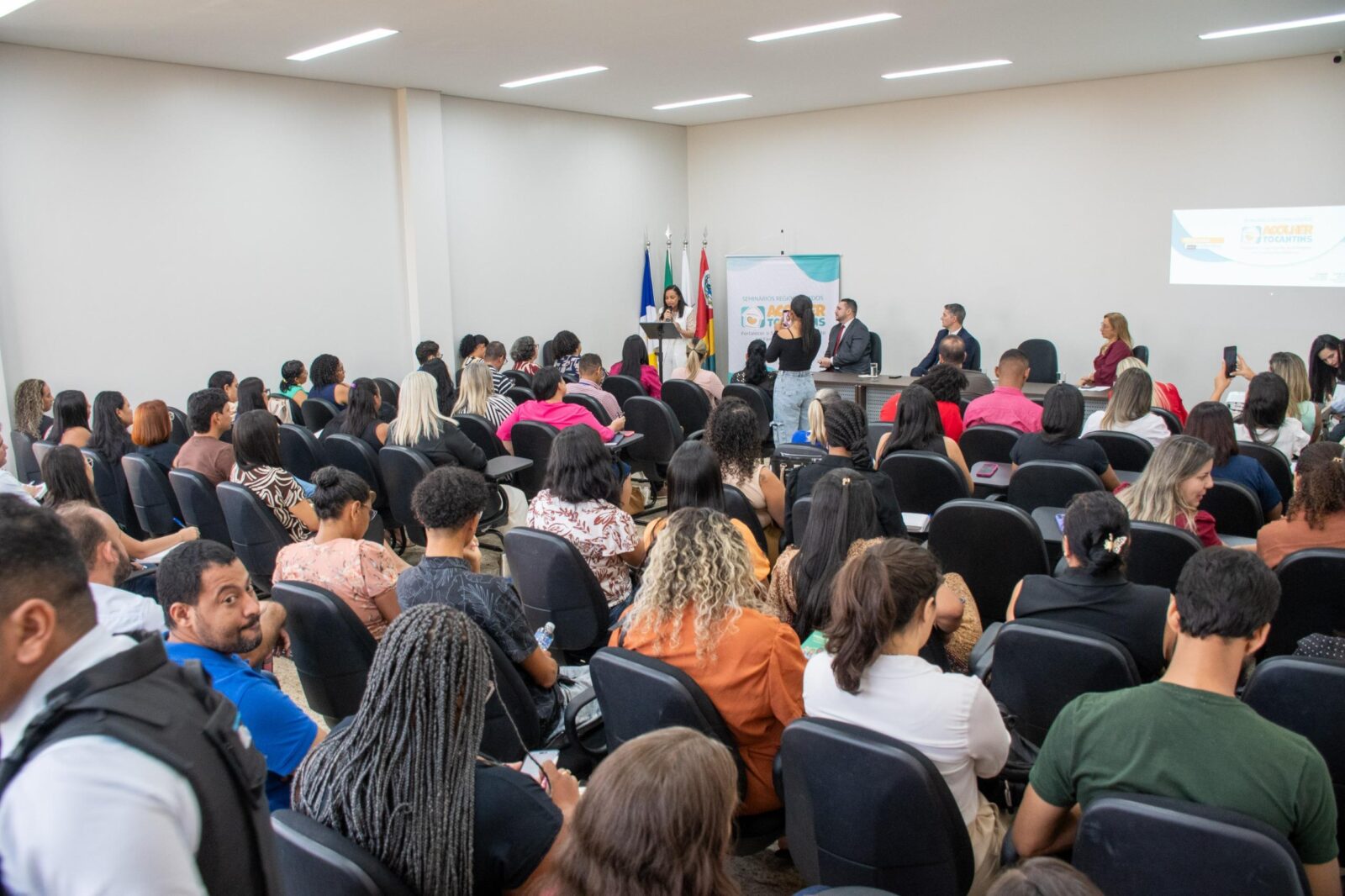 Paraíso participa de seminário do MPTO sobre fortalecimento do Serviço de Família Acolhedora