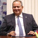 Senador Eduardo Gomes garante recursos para obras no balneário de Figueirópolis e campo society em Carmolândia