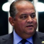 Senador Eduardo Gomes preside sessão em homenagem aos 40 anos do Programa Calha Norte