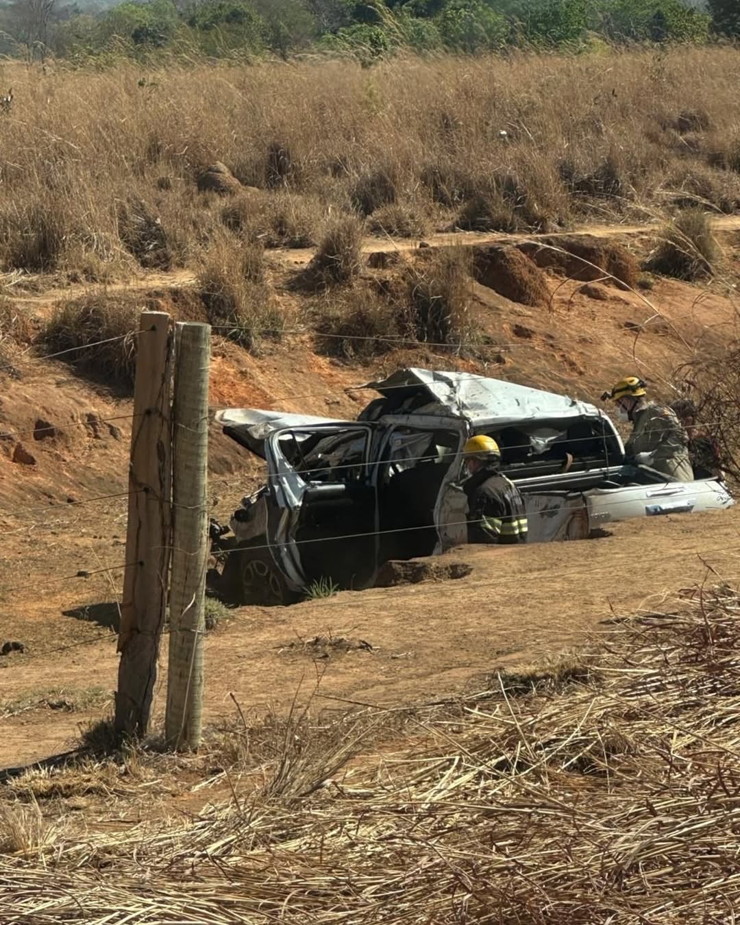 Grave acidente na GO-164 deixa três mortos da mesma família, todos residentes de Gurupi, o acidente ocorreu em São Miguel do Araguaia