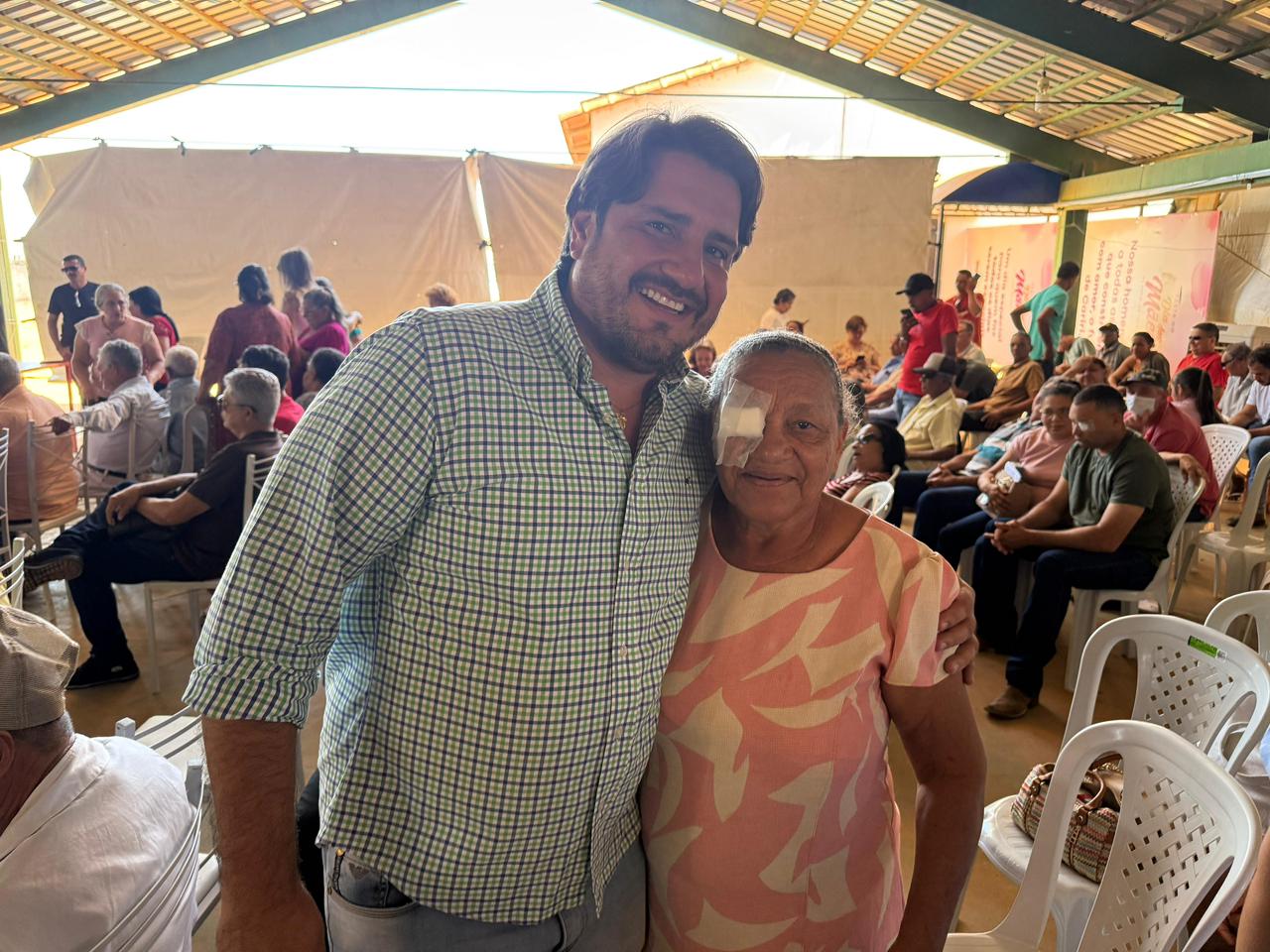 Projeto de Eduardo Fortes realiza 300 cirurgias da visão em Cariri e transforma vida de tocantinenses