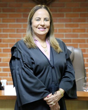 Desembargadora Ângela Prudente assume papel de primeira-dama do Tocantins ao lado de Laurez Moreira
