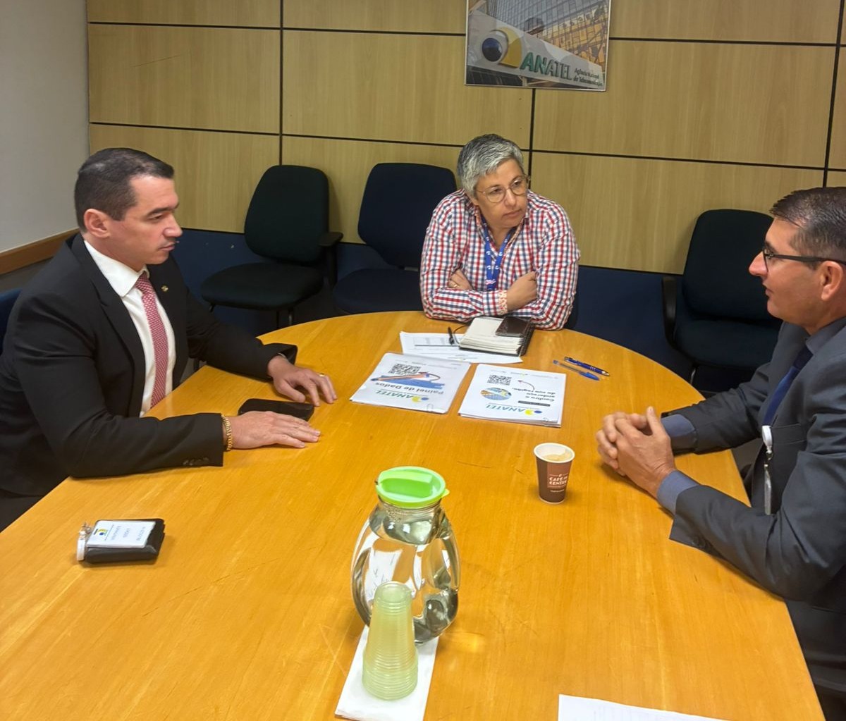 Articulação do deputado Alexandre Guimarães garante avanço para implantação de telefonia celular em Bandeirantes do Tocantins