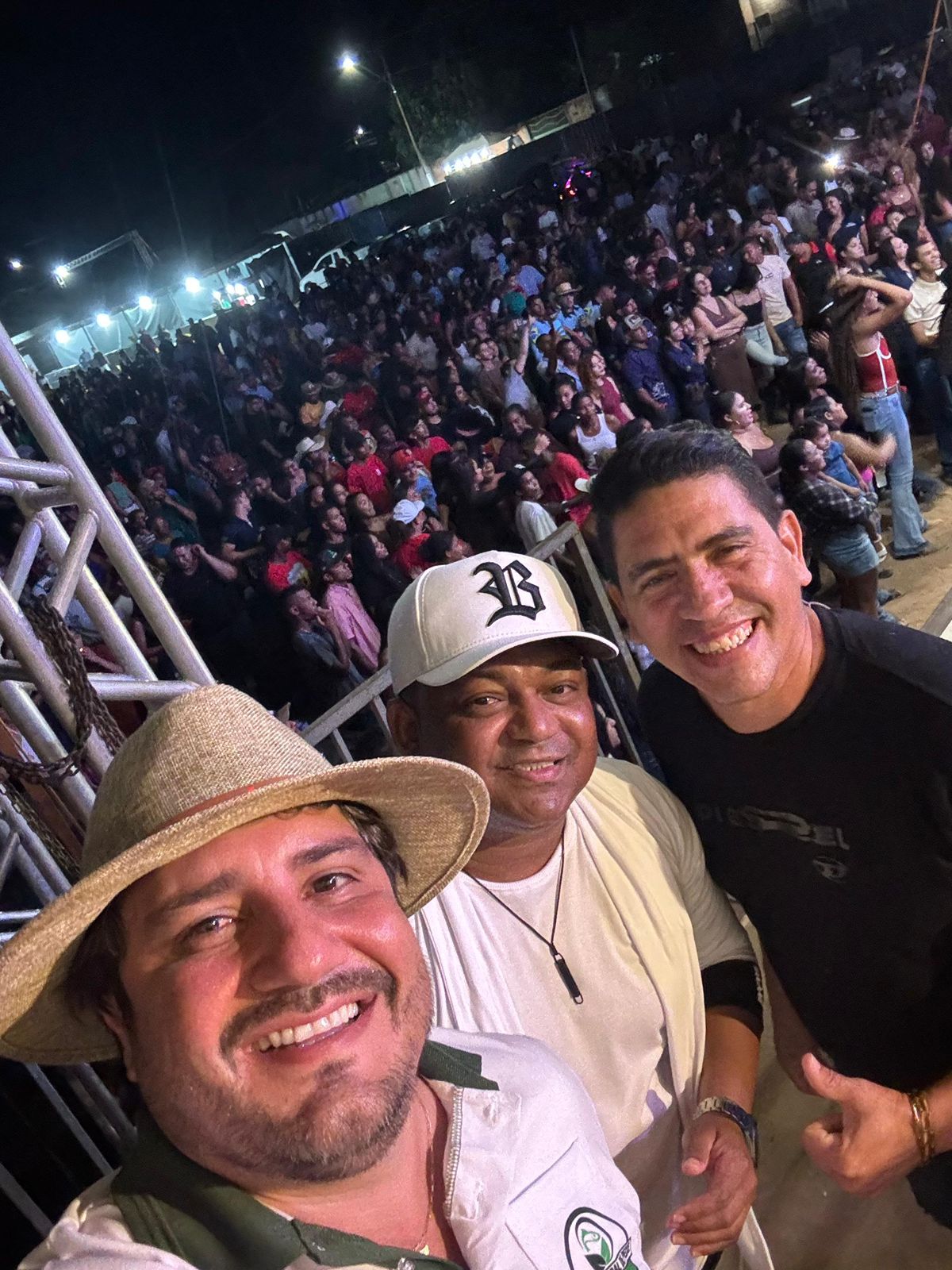 Cavalgada de Peixe cresce com apoio de Eduardo Fortes, show de xote e churrasco para a população
