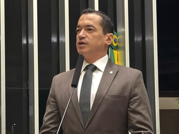 Alexandre Guimarães é o deputado federal mais bem avaliado do Tocantins
