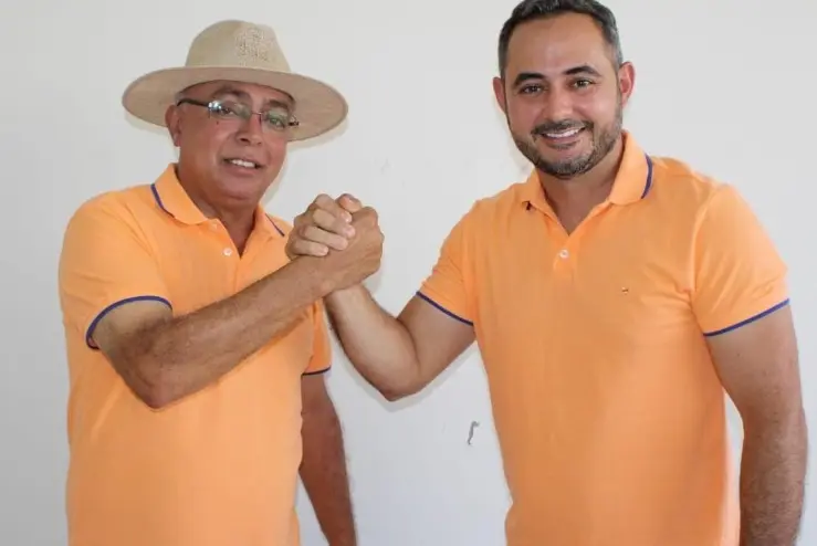 Justiça Eleitoral mantém mandatos de prefeito e vice de Aparecida do Rio Negro; multa de R$ 50 mil é aplicada por propaganda antecipada