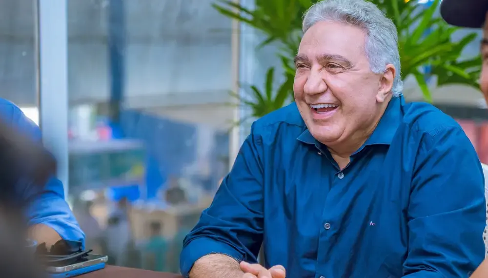 Laurez Moreira exonera mais de 50 gestores após assumir governo interino do Tocantins
