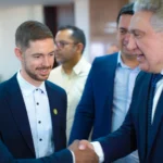 Laurez Moreira recebe parlamentares, prefeitos e lideranças no Palácio Araguaia