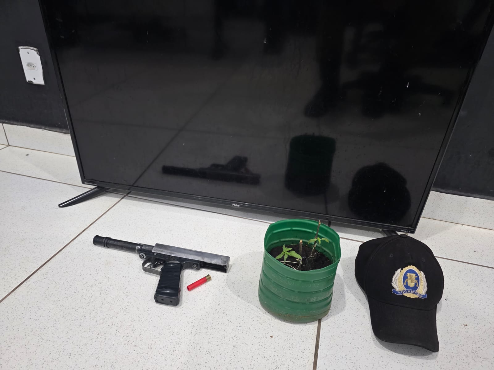 Homem é preso por tráfico de drogas e posse ilegal de arma de fogo em Porto Nacional